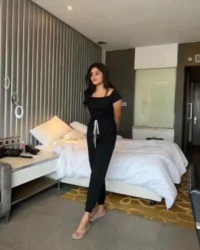 Call Girls Airoli Cash On Delivery